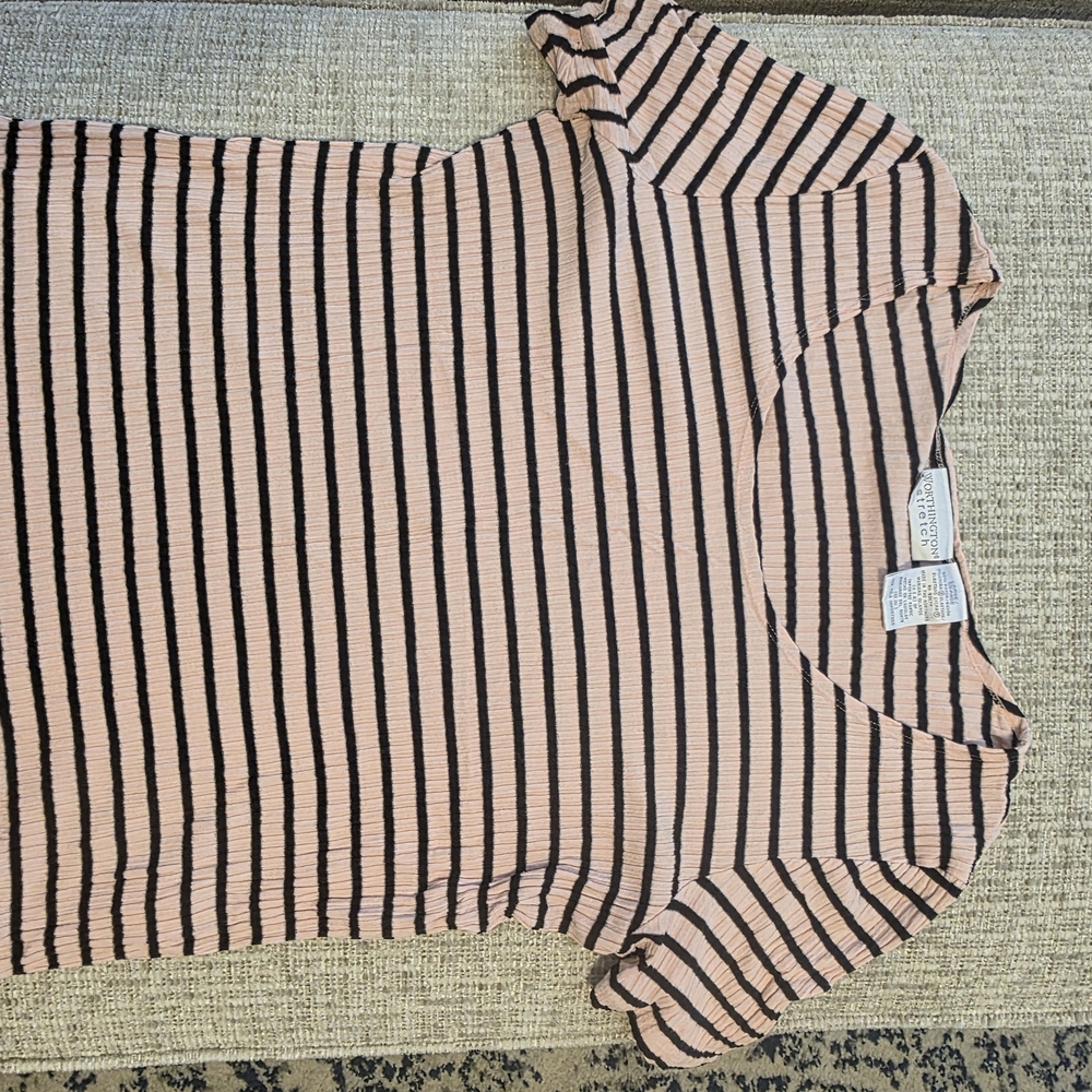 Vintage Y2K Worthington Stretch Chic Pink and Black Striped Tee